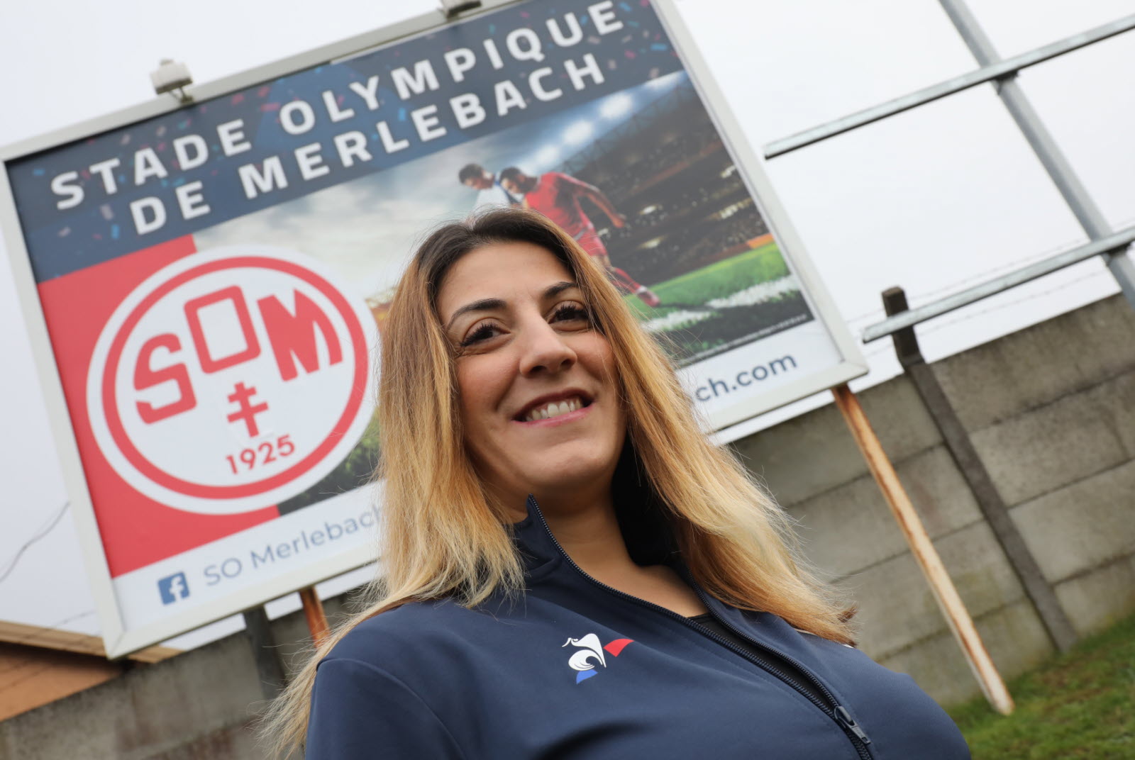 Photo: Avant de monter la nouvelle section féminine du SOM, Sylvia Alessandria n’y connaissait pas grand-chose au foot. Aujourd’hui, elle est l’un des éléments moteurs du club.